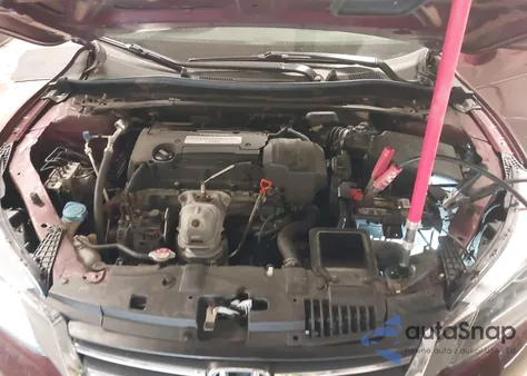 2013 Honda Accord Sport z USA, uszkodzony, nr VIN 1HGCR2F58DA067805